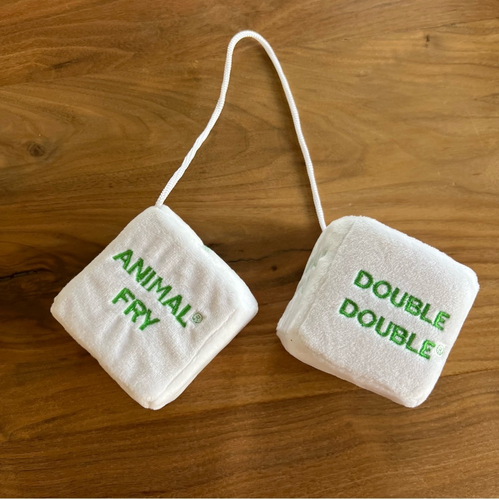 RARE IN-N-OUT Burger Fuzzy Dice Plush - Picture 4 of 6